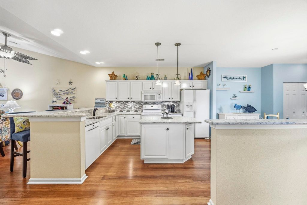 111 Chenoa Dr Unit A, Murrells Inlet, SC 29576 — photo 4