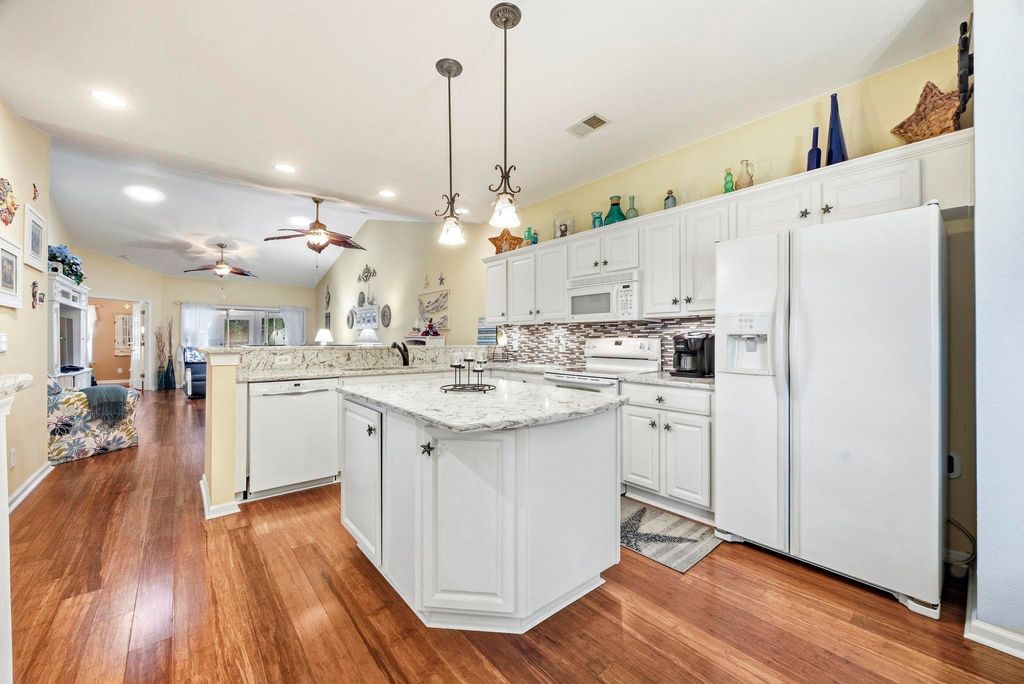 111 Chenoa Dr Unit A, Murrells Inlet, SC 29576 — photo 5