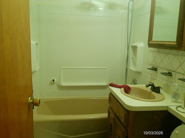 1709 S Highland Avenue, Lombard, IL 60148