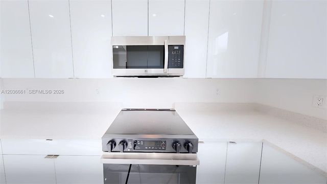 6108 Stratton Road, Fort Myers, FL 33905