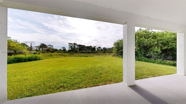 6108 Stratton Road, Fort Myers, FL 33905