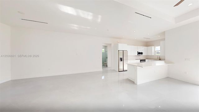 6108 Stratton Road, Fort Myers, FL 33905