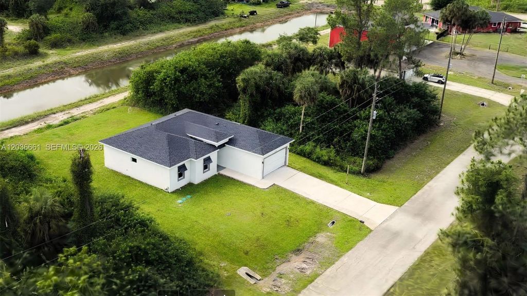 6108 Stratton Road, Fort Myers, FL 33905