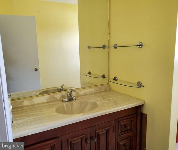 4 ALBERTSON BLVD, Wilmington, DE 19808