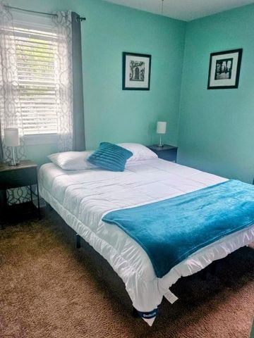 2612 Grandview Avenue, Des Moines, IA 50317