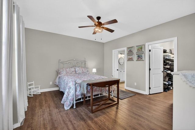 4620 W 11th Street, Davenport, IA 52804