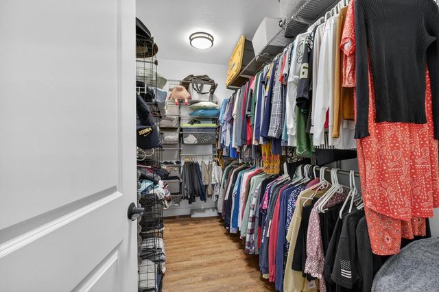 4620 W 11th Street, Davenport, IA 52804