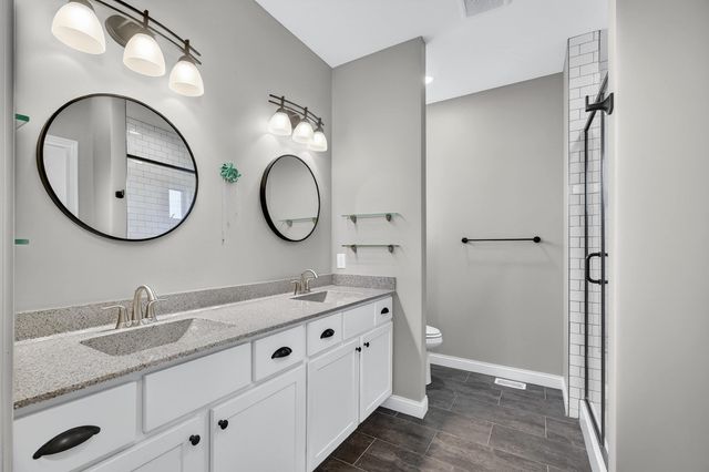 4620 W 11th Street, Davenport, IA 52804