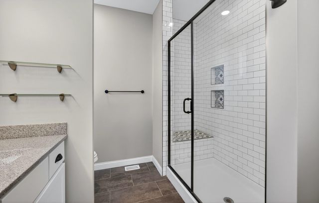 4620 W 11th Street, Davenport, IA 52804