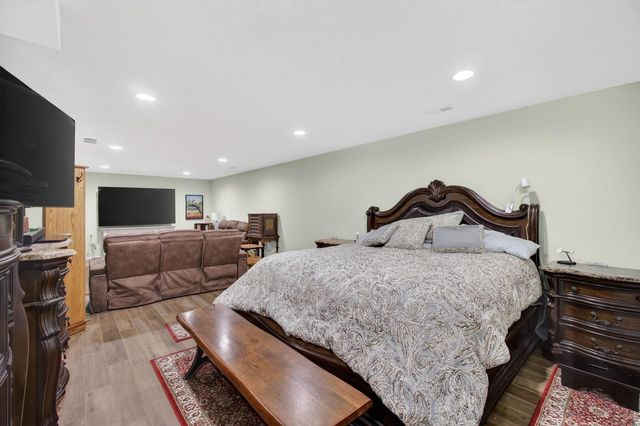 4620 W 11th Street, Davenport, IA 52804