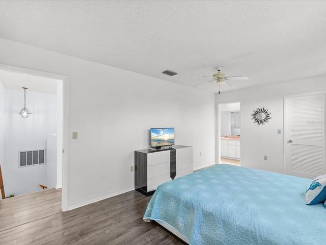 4505 GLEN HOLLOW, New Port Richey, FL 34653