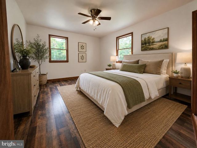 6235 SCOTTSVILLE RD, Jeffersonton, VA 22724