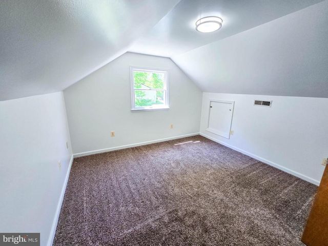 6235 SCOTTSVILLE RD, Jeffersonton, VA 22724