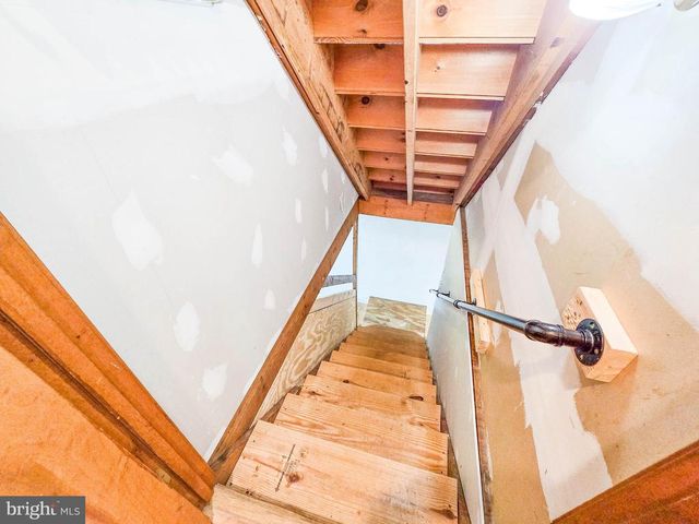 6235 SCOTTSVILLE RD, Jeffersonton, VA 22724