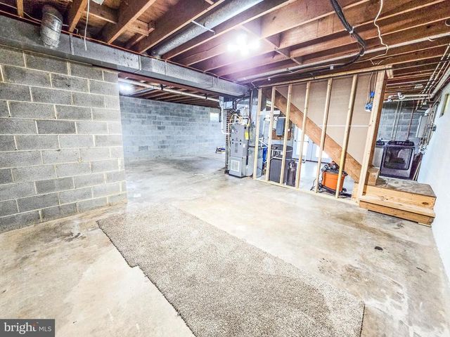 6235 SCOTTSVILLE RD, Jeffersonton, VA 22724