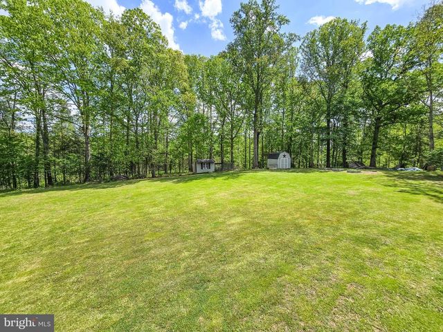 6235 SCOTTSVILLE RD, Jeffersonton, VA 22724