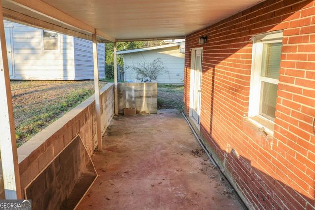 100 Pine Lane Drive, Milledgeville, GA 31061