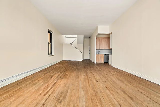 264 WATER Street PH7A, New York City, NY 10038