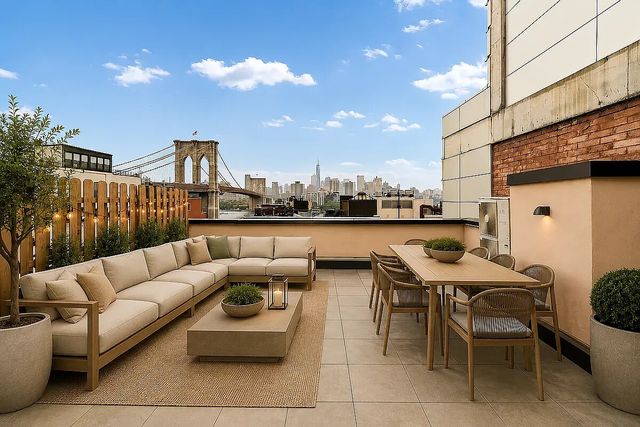 264 WATER Street PH7A, New York City, NY 10038