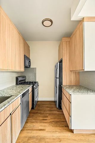264 WATER Street PH7A, New York City, NY 10038
