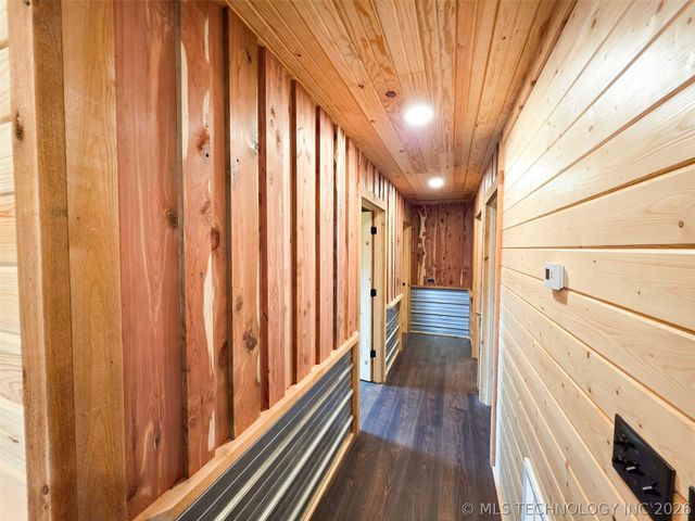 12990 W Killabrew Road, Hulbert, OK 74441