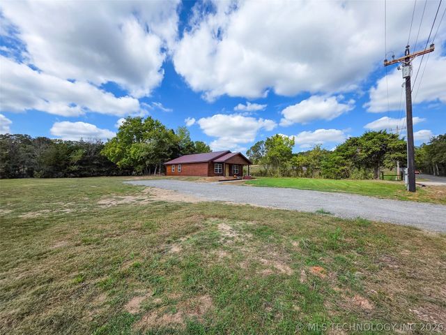 12990 W Killabrew Road, Hulbert, OK 74441