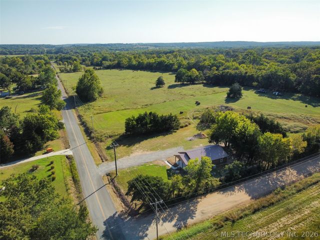12990 W Killabrew Road, Hulbert, OK 74441