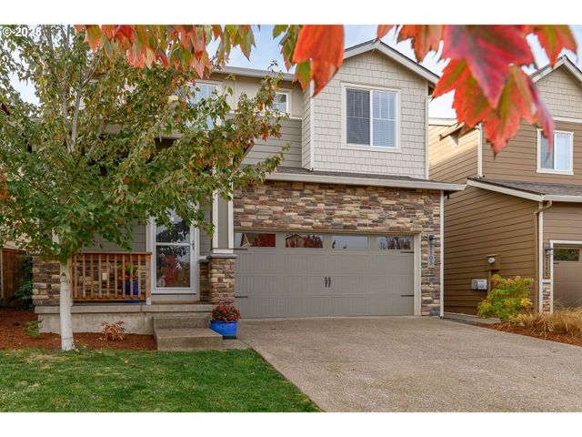 2103 Nw WOODLAND Dr, Mc Minnville, OR 97128