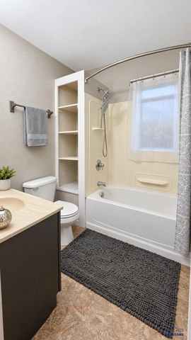713 FAIRVIEW, Rapid City, SD 57701