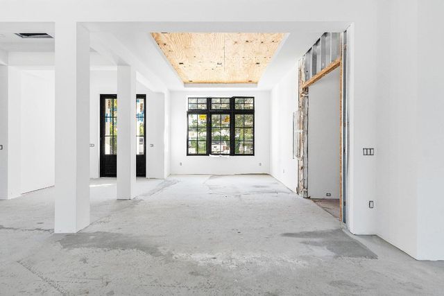 2012 NW 2nd Avenue, Delray Beach, FL 33444