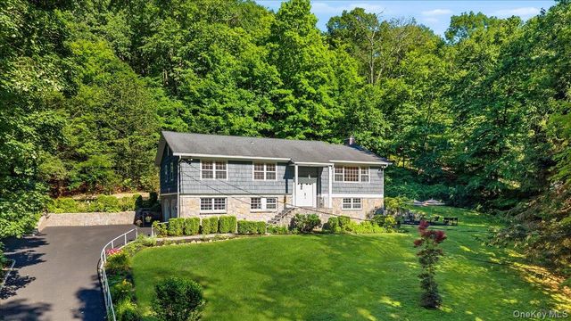 46 Bacon Hill Road, Pleasantville, NY 10570