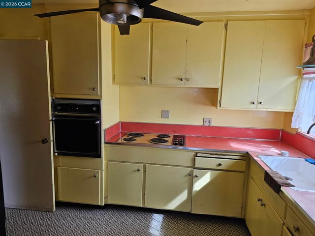 627 Kern St, Richmond, CA 94805