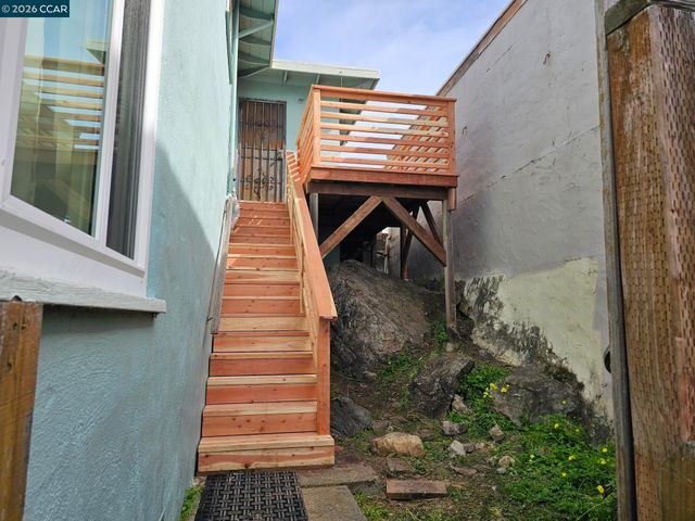 627 Kern St, Richmond, CA 94805