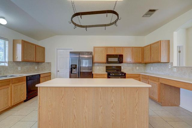 129 Dove Song DR, Leander, TX 78641