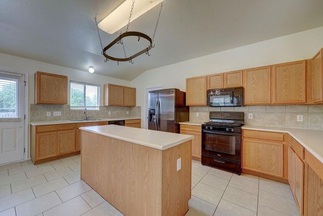 129 Dove Song DR, Leander, TX 78641