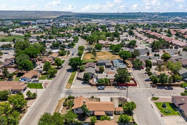 22 Heatherwood Lane, Pueblo, CO 81008