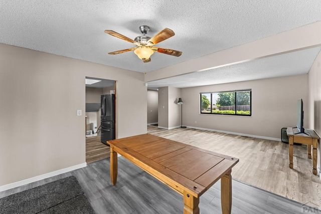 22 Heatherwood Lane, Pueblo, CO 81008