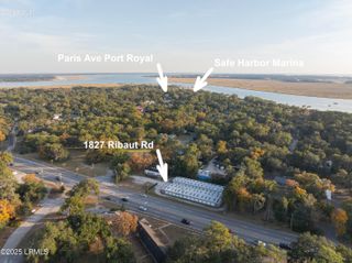 1827 Ribaut Road, Port Royal, SC 29935