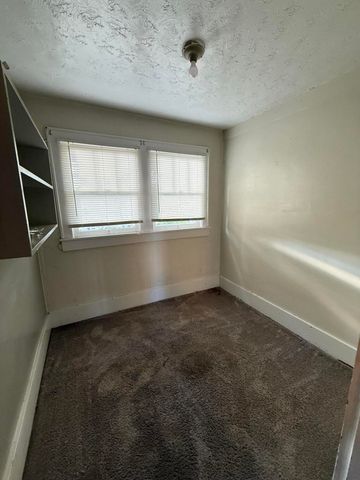 124 N Richardson Drive, Somerset, KY 42501