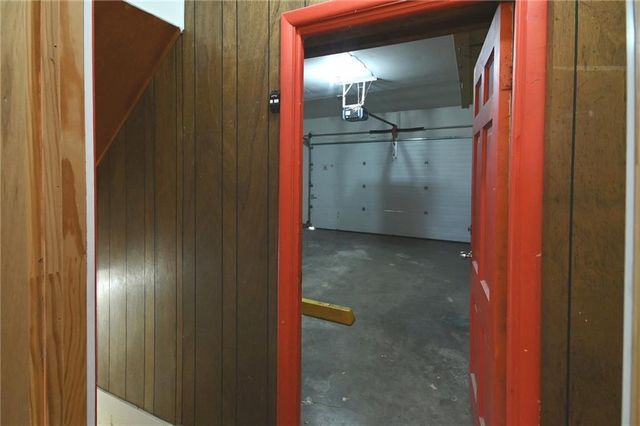 7139 Lamar Avenue, Overland Park, KS 66204