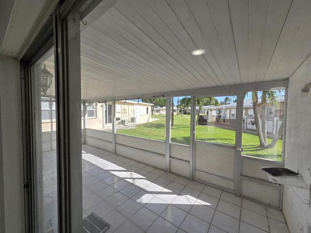 2847 Duke Lane, Delray Beach, FL 33445