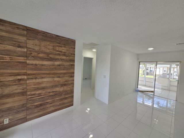 2847 Duke Lane, Delray Beach, FL 33445