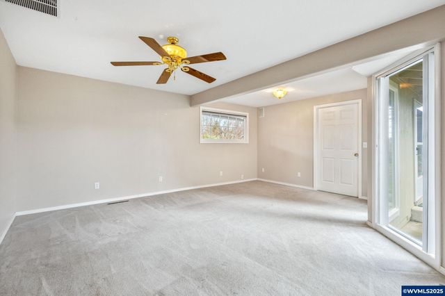 5435 Val View Dr SE, Turner, OR 97392