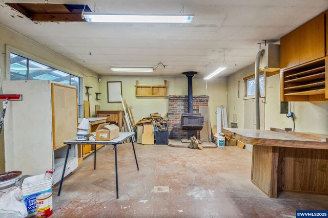 5435 Val View Dr SE, Turner, OR 97392