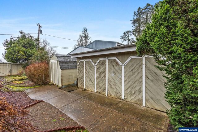 5435 Val View Dr SE, Turner, OR 97392
