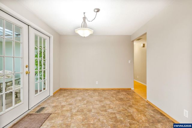 5435 Val View Dr SE, Turner, OR 97392