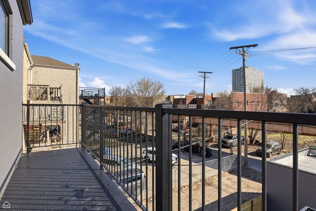 4841 S Prairie Avenue, Chicago, IL 60615