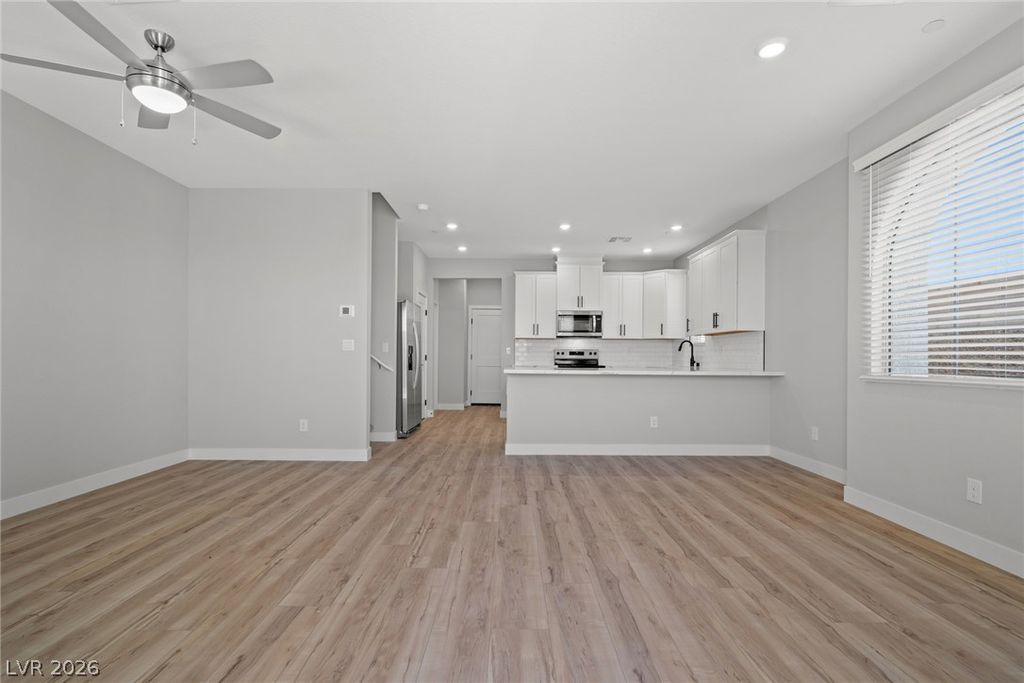 8352 Weidler Street, Las Vegas, NV 89166 — photo 2