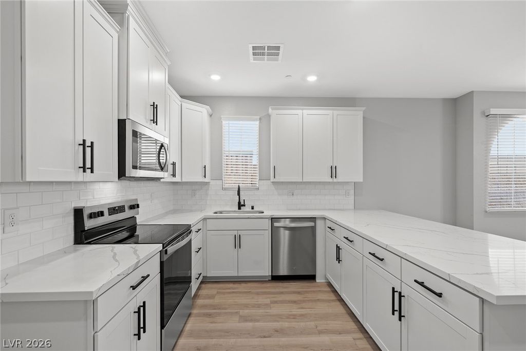 8352 Weidler Street, Las Vegas, NV 89166 — photo 5
