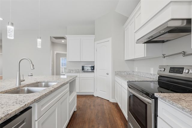 4909 Collingwood Drive, Garland, TX 75043